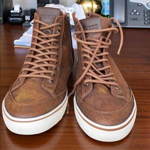 basket guess leopard